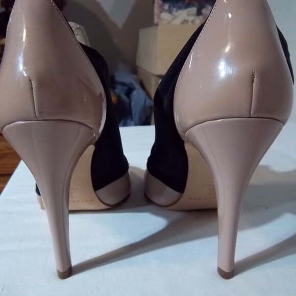 Brian Atwood Leather Pumps Size 35 - Picture 5 of 10